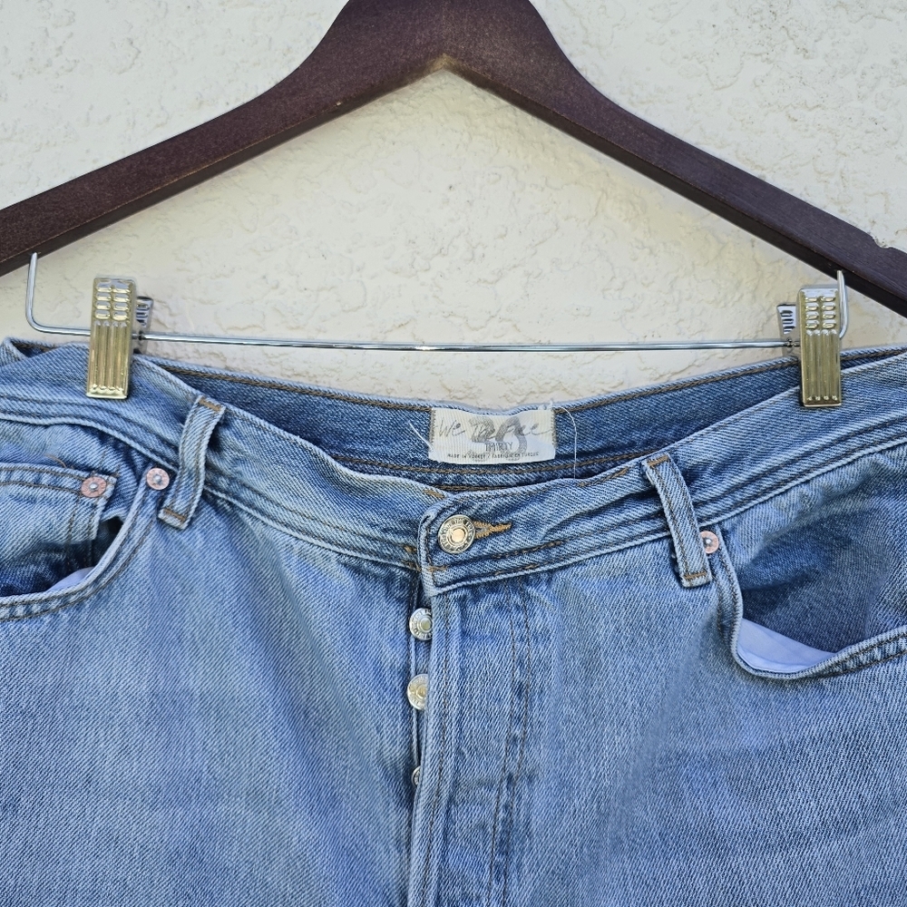 We The Free high-rise, light-wash denim  Size 30 - Picture 3 of 9